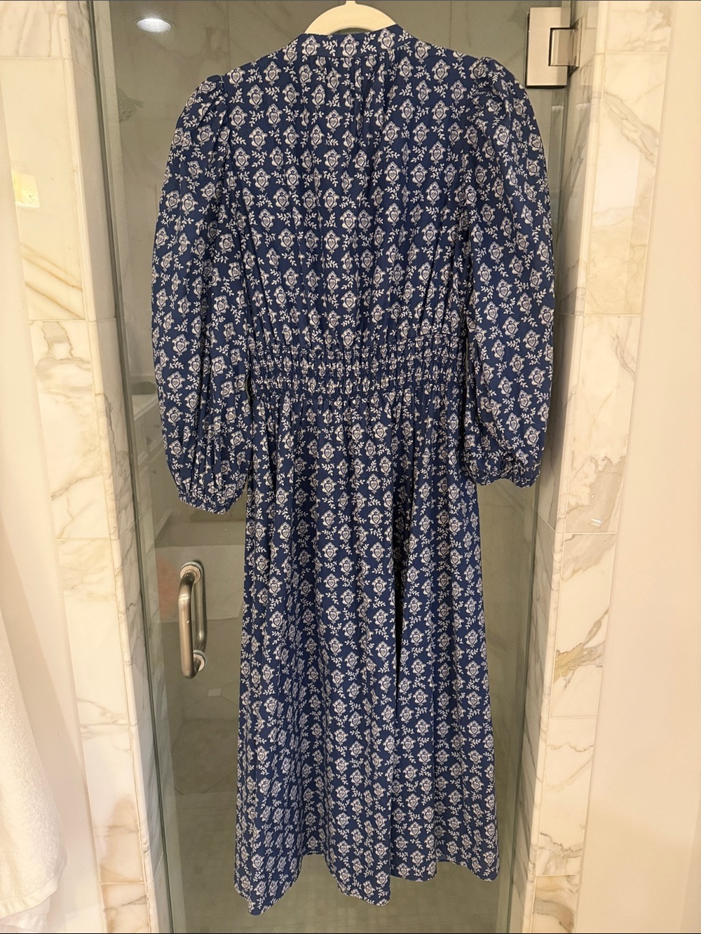 HUNTER BELL Navy Blue Floral Smocked-Waist Midi Dress - Picture 4 of 4